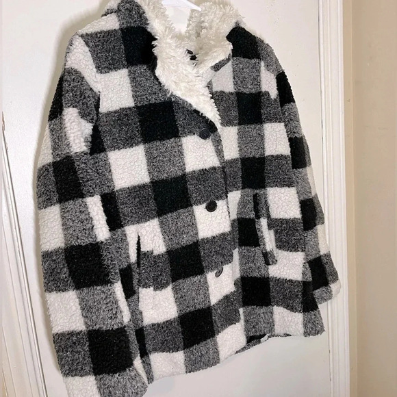 Steve Madden Black and White Plaid Sherpa Hooded Jacket US Large, worn once - Picture 5 of 15